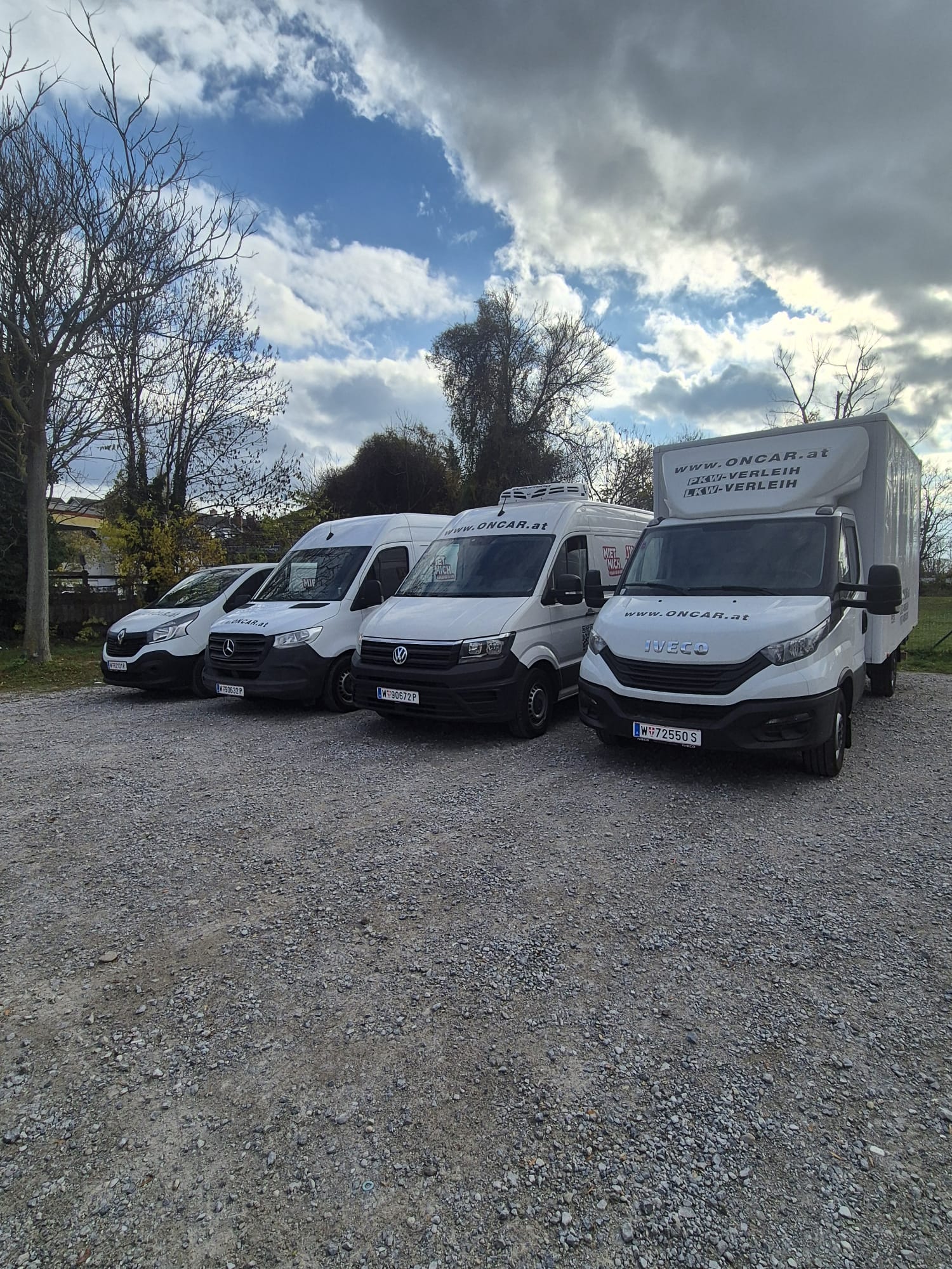 Transporter, Sprinter & Kühlwagen mieten mit onCAR Autovermietung in Wien